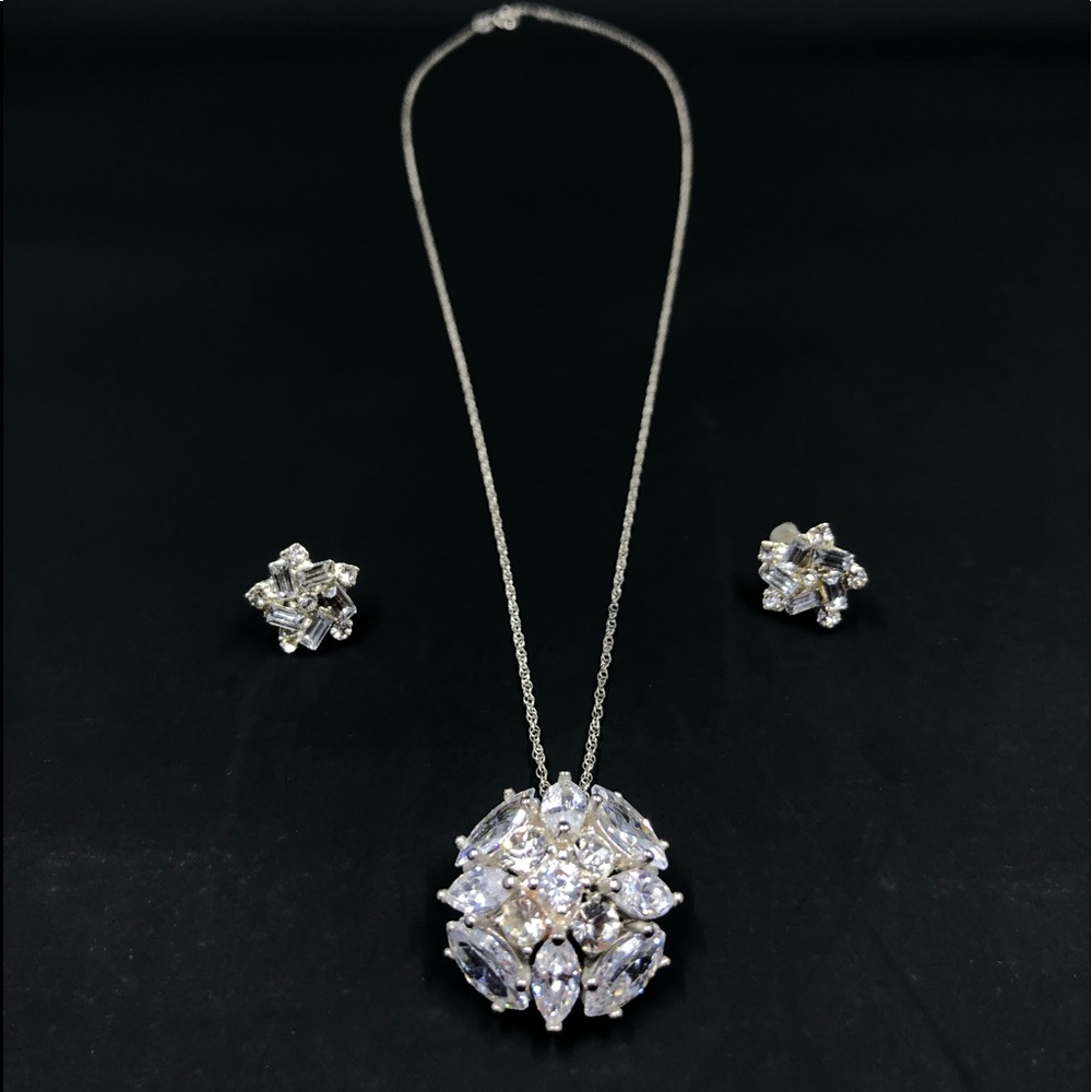Necklace & Earrings Set